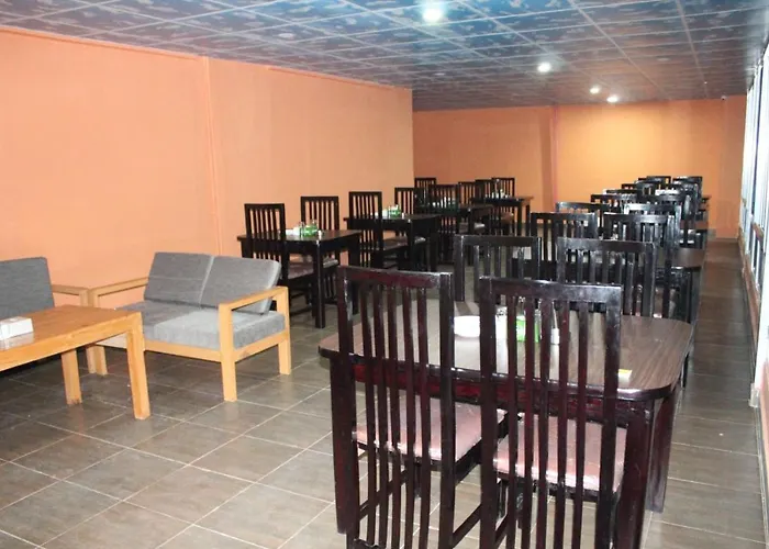 Hotel Karnali 2*